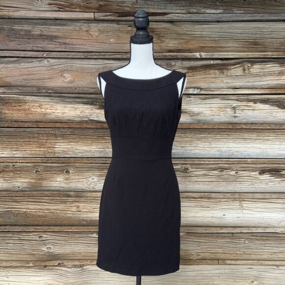 Tahari ~ Black Neckline Detailed Dress ~ Size 6P - Picture 1 of 5